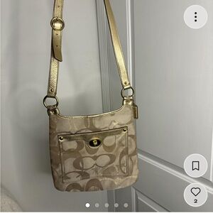 Coach Penelope Signature Optic Hippie Khaki/Gold Cross Body Bag